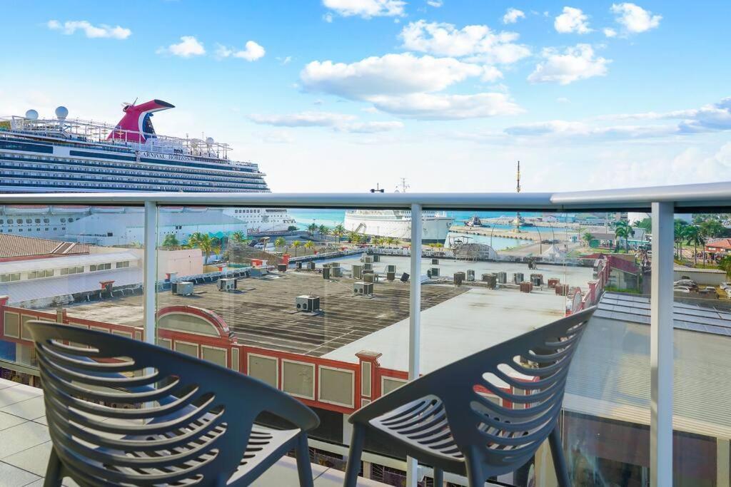 Milateo Suite Oranjestad Bagian luar foto