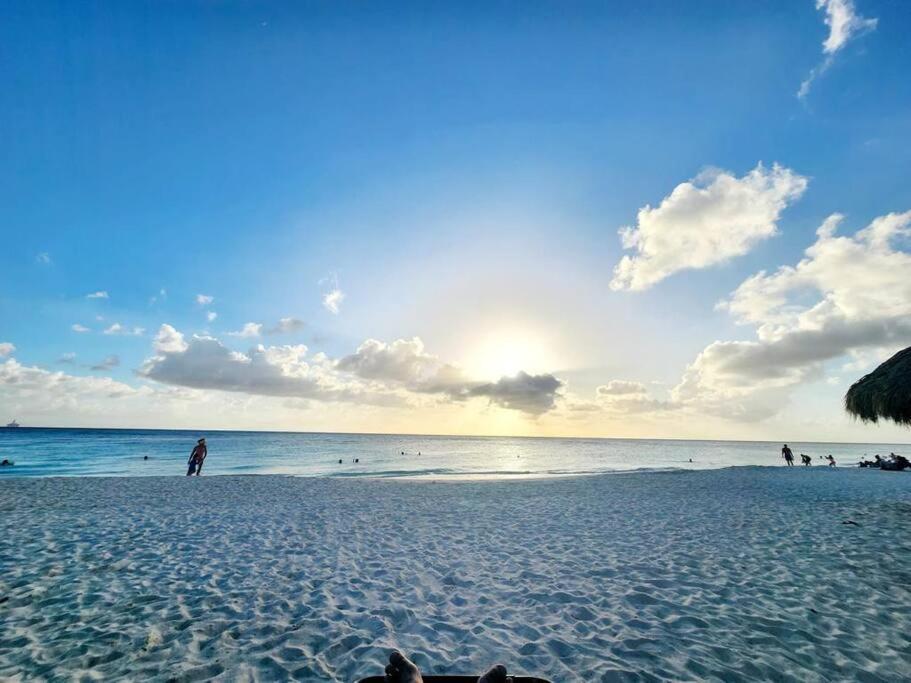 Milateo Suite Oranjestad Bagian luar foto